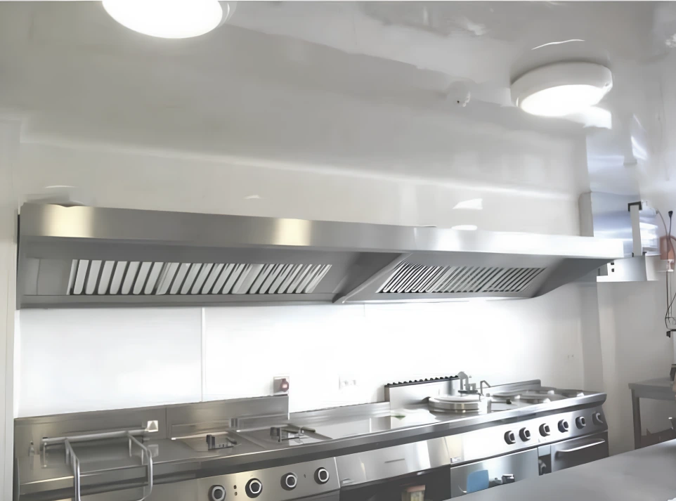 Hygipanel est la référence dans l'installation des murs et plafonds hygiéniques dans le secteur de l'agro-alimentaire et la santé. Revêtement cuisine